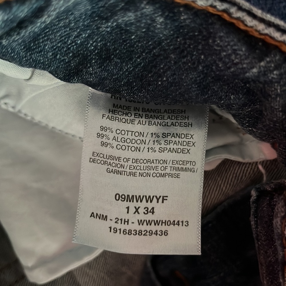 Color(blue) size(1•34) - Picture 2 of 2